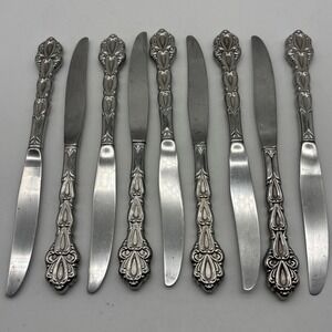 Oneida Chandelier Set of (9) Dinner Knives    Community Stainless Flatware
